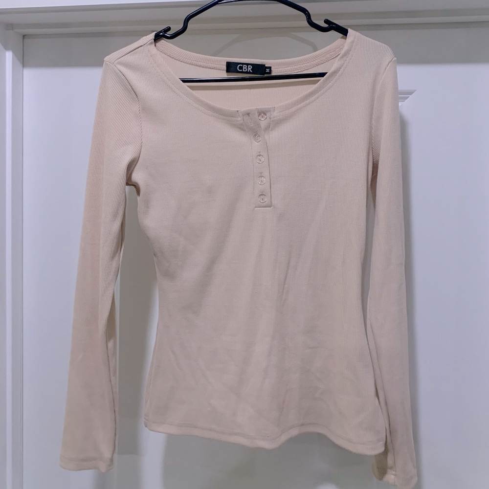 Tan Henley